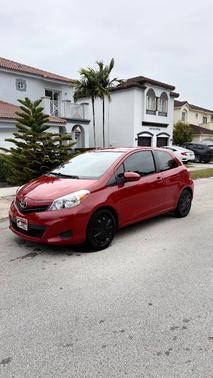 2012 Toyota Yaris L