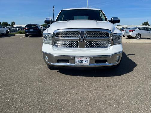 2014 RAM 1500 Laramie