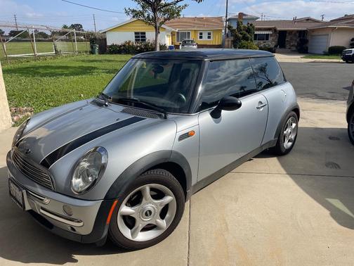Silver 2003 MINI Cooper Base