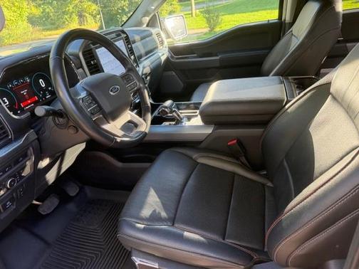 White 2022 Ford F-150 Lariat