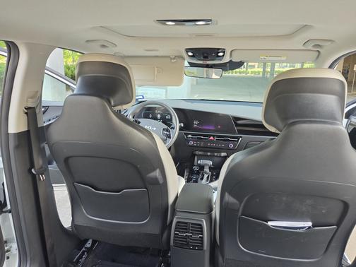 2023 Kia Niro EX Touring