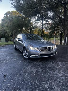 2011 Mercedes-Benz E-Class E 550 4MATIC