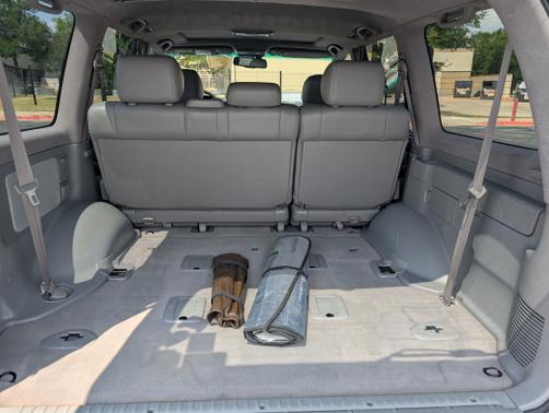 2006 Lexus LX 470 Base