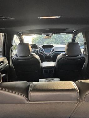 Silver 2019 Acura MDX 3.5L Technology & A-Spec Pkgs