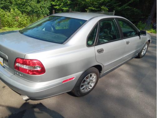 2003 Volvo S40 Base