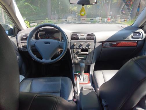 2003 Volvo S40 Base