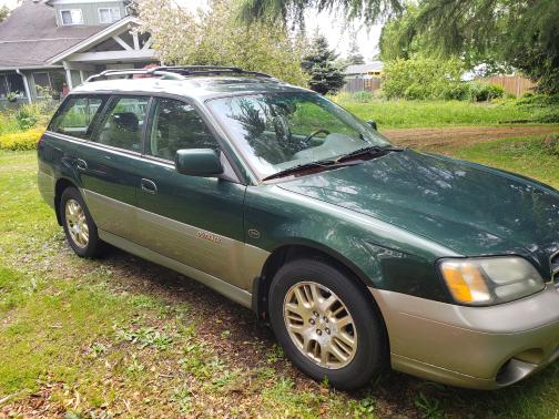 Photo 4 of 8 of 2002 Subaru Outback H6-3.0 L.L. Bean Edition