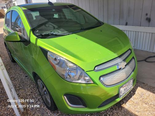 2015 Chevrolet Spark EV 2LT
