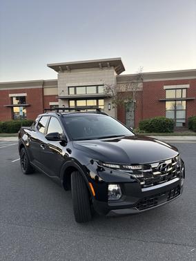 Black 2024 Hyundai SANTA CRUZ Limited