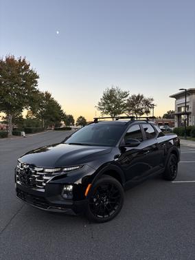 Black 2024 Hyundai SANTA CRUZ Limited