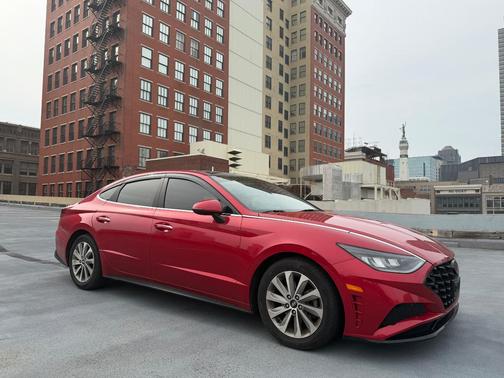 Red 2020 Hyundai SONATA SEL