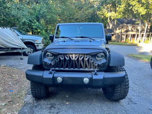 Silver 2015 Jeep Wrangler Unlimited Sport