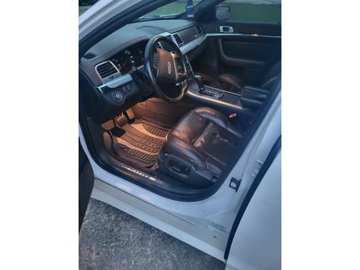 White 2010 Lincoln MKS EcoBoost