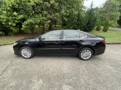 Black 2015 Lexus ES 350 Base
