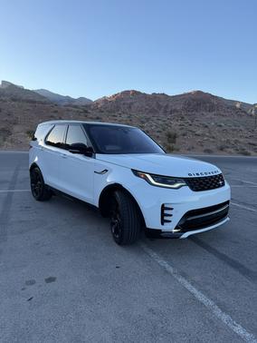 White 2022 Land Rover Discovery P360 S R-Dynamic