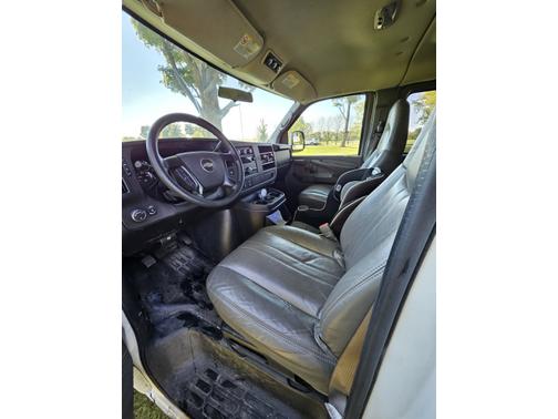 2008 Chevrolet Express 3500 Base