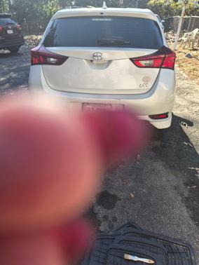 2016 Scion iM Base