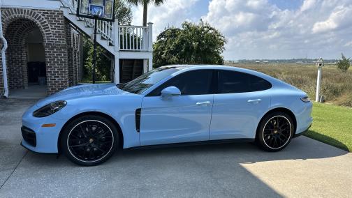 2023 Porsche Panamera Panamera