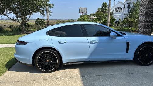 2023 Porsche Panamera Panamera