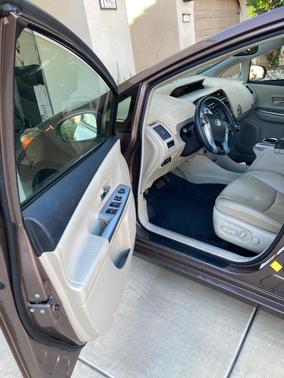 Brown 2017 Toyota Prius v Five