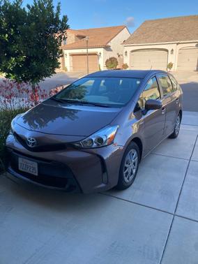 Brown 2017 Toyota Prius v Five