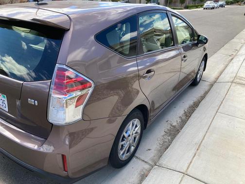 Brown 2017 Toyota Prius v Five