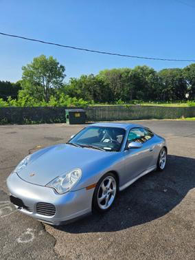 2002 Porsche 911 Carrera 4S