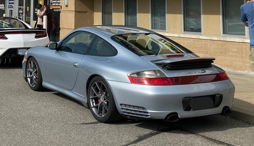 2002 Porsche 911 Carrera 4S