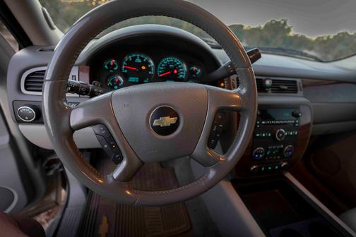 2013 Chevrolet Suburban 1500 LT