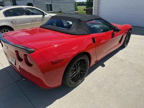 Red 2007 Chevrolet Corvette Base