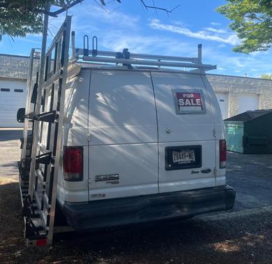 White 2014 Ford E250 Cargo