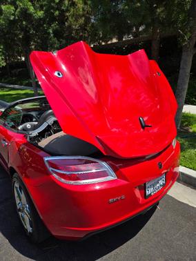 2008 Saturn Sky Red Line