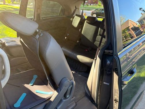 Gray 2012 Honda Odyssey EX-L