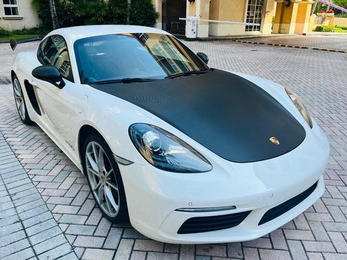 White 2019 Porsche 718 Cayman 718 Cayman