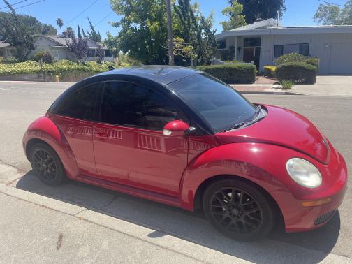 2008 Volkswagen New Beetle S