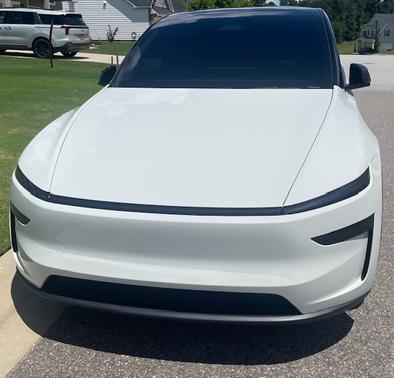 2026 Tesla Model Y Premium AWD