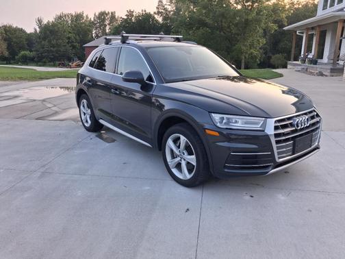 Gray 2020 Audi Q5 45 Titanium Premium