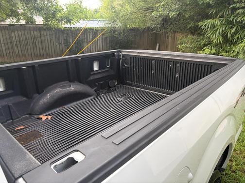White 2017 Ford F-150 XL