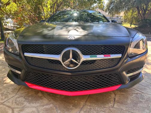 Black 2016 Mercedes-Benz SL 550 Base