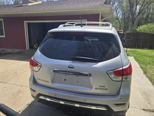 2013 Nissan Pathfinder Platinum