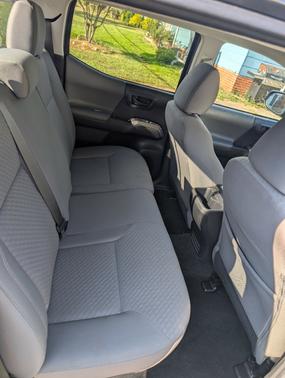 Gray 2022 Toyota Tacoma SR5