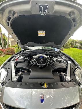 Silver 2014 Maserati Quattroporte S Q4