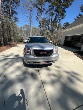 2011 GMC Yukon XL 1500 SLE