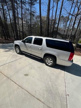 2011 GMC Yukon XL 1500 SLE
