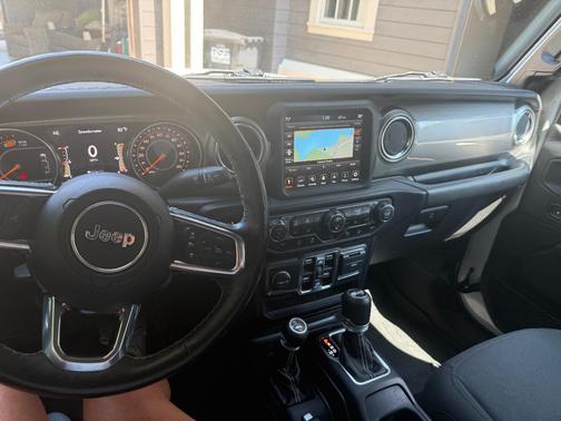 White 2020 Jeep Wrangler Unlimited Sahara