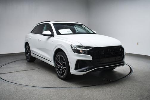 2023 Audi Q8 55 Premium Plus