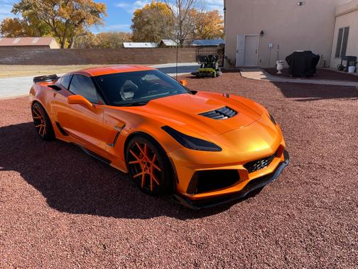 Orange 2015 Chevrolet Corvette Z06 Hardtop