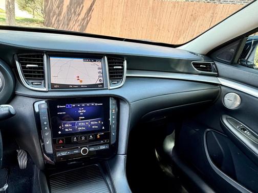 Black 2019 INFINITI QX50 ESSENTIAL