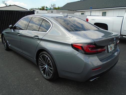 2023 BMW 540 i