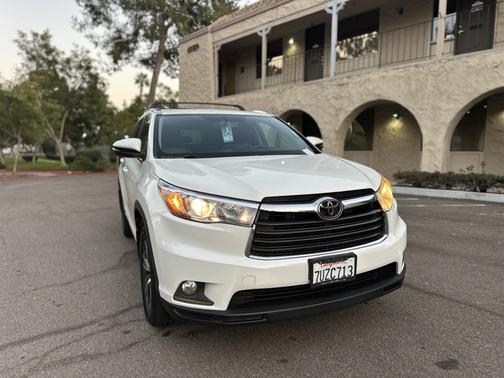 2016 Toyota Highlander XLE